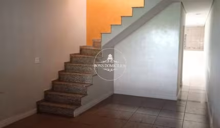Casa com 4 quartos à venda no Jardim Portela, Itapevi  por R$ 498.000