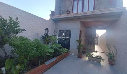 Casa em condomínio fechado com 3 quartos à venda no Altos de Caucaia (Caucaia do Alto), Cotia  por R$ 389.000