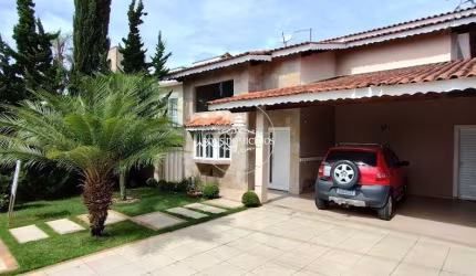 OPORTUNIDADE!!! CASA 4 DORMS/3 SALAS/4 VAGAS (condomínio)PRÓX. COLÉGIO OBJETIVO  VARGEM GDE. PAULISTA (aceita 40% em permuta por casa térrea )