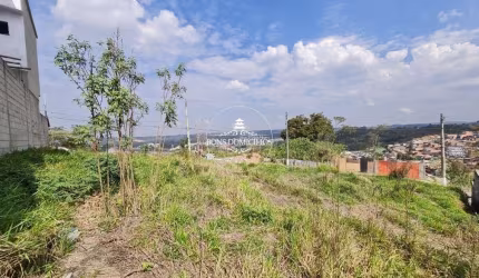 Terreno de esquina com 260m prox ao centro de Cotia por apenas 160 mil !
