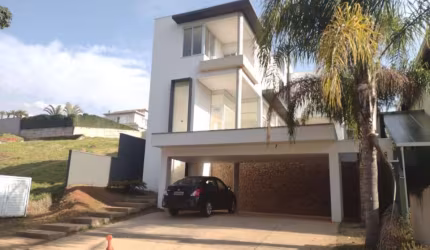 Casa em Condomínio para Venda em Cotia / SP no bairro CONDOMINIO VINTAGE CASA NOVA