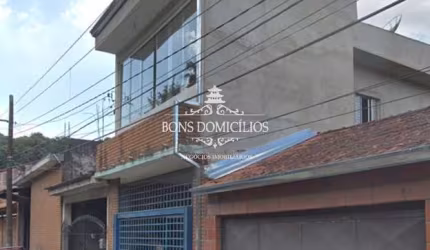 Ótima casa no Jardim Adelina em Cotia por 479 mil