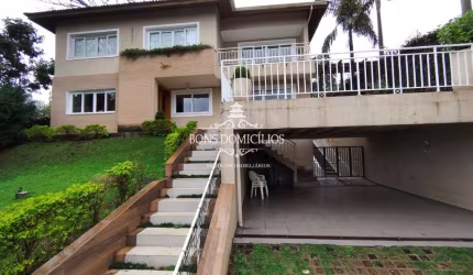 Casa com 4 quartos para alugar no Recanto Impla, Carapicuíba  por R$ 13.500