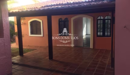 Casa com 3 quartos para alugar no Jardim Lambreta, Cotia  por R$ 7.000