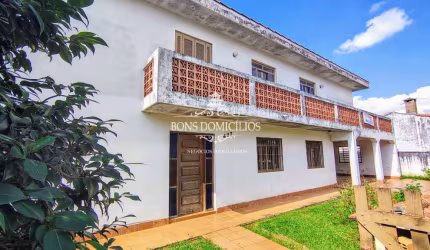 Casa R$ barata com potencial na Granja Viana