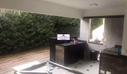 CASA NUM DOS MELHORES CONDOMÍNIOS DA GRANJA