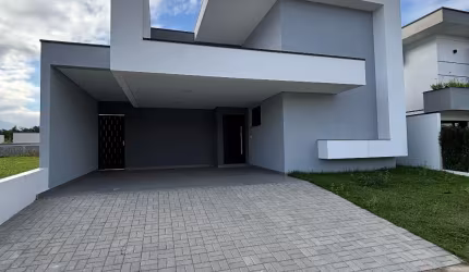 Belíssima casa no condomínio Terrazo di Itália - Próximo ao Taubaté Shopping