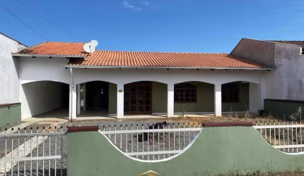 Casa para Venda em Guaramirim, Corticeira, 3 dormitórios, 1 suíte, 2 banheiros, 3 vagas