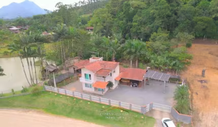 Chácara para Venda em Guaramirim, Ponta Comprida, 4 dormitórios, 2 banheiros, 3 vagas