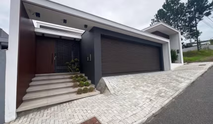 Casa Alto Padrão para Venda em Jaraguá do Sul, Jaraguá Esquerdo, 3 dormitórios, 3 suítes, 4 banheiros, 3 vagas