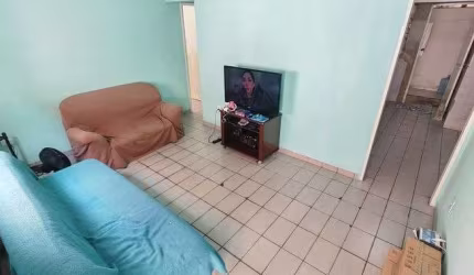 Apartamento com 2 quartos, em Casa Caiada.