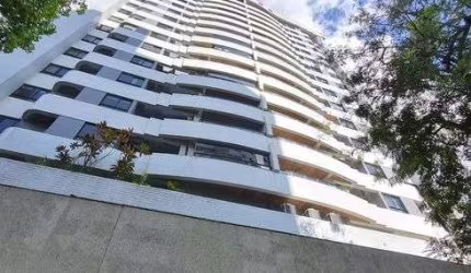 Apartamento com 4q sendo 3 suítes, muito bem localizado no Poço da Panela.