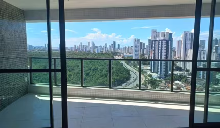 Ótimo apartamento de alto padrão com 4 quartos sendo 2 suítes, em Boa Viagem.