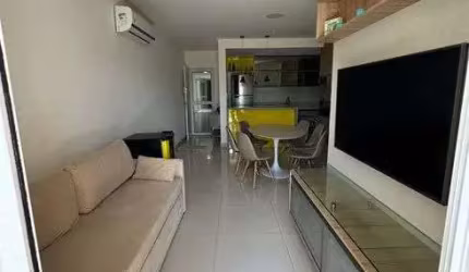 Flat porteira fechada com 3 quartos sendo 1 suíte, em Porto de Galinhas.