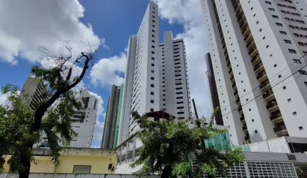 Apartamento com 3 quartos sendo 1 suíte a venda no melhor trecho do Parnamirim.