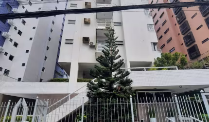Cobertura duplex com 5quartos sendo 1 suíte, para locação nos Aflitos.