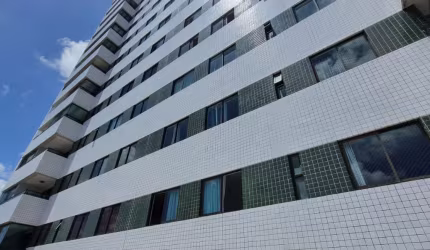 Apartamento à venda com 3 quartos sendo 1 suíte, em Casa Forte.