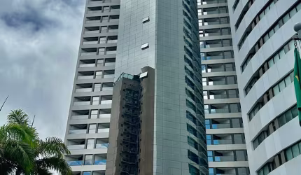 Flat mobiliado à venda com 1 quarto, beira mar de Boa Viagem.