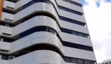 Apartamento de alto padrão à venda com 4 suítes, no melhor do Monteiro.
