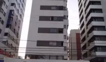 Apartamento com 3 quartos sendo 1 suíte, para alugar beira-mar de Olinda.