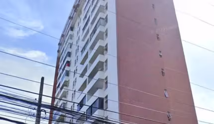 Apartamento com 2 quartos sendo 1 suíte à venda em Santo Amaro.