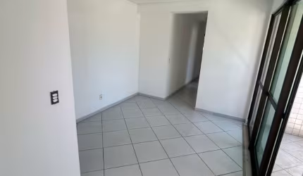 Apartamento à venda com 3quartos sendo 1 suíte, na Madalena.