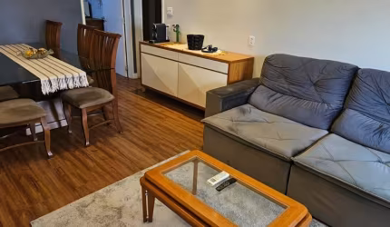 Apartamento à venda com 3 quartos sendo 2 suítes, nas Graças.