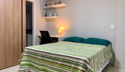 Flat 100% mobiliado com 1 quarto suíte à venda beira-mar de Olinda.