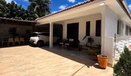 EXCELENTE CASA TÉRREA- BAIRRO LAGOA NOVA