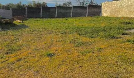 Terreno à venda, 338 m² por R$ 283.000 - Guedes - Tremembé/SP