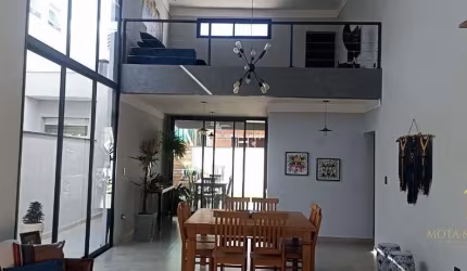 Casa em condomínio à Venda em Piracangaguá, Taubaté - SP