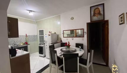 Casa à Venda em Quiririm, Taubaté - SP