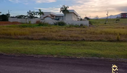 Terreno em condomínio à Venda em Condomínio Village da Serra, Tremembé - SP