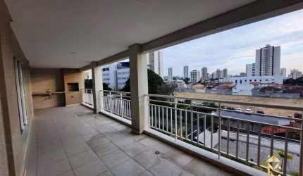 Apartamento à Venda em Centro, Taubaté - SP