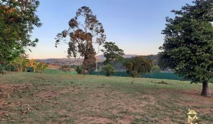 Terreno à Venda em Loteamento Chácaras Ingrid, Taubaté - SP