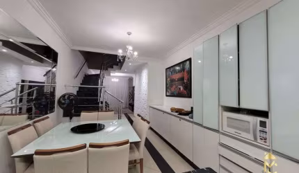 Casa em condomínio à Venda em Campos do Conde Louvre, Tremembé - SP