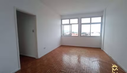 Apartamento à Venda em Centro, Taubaté - SP