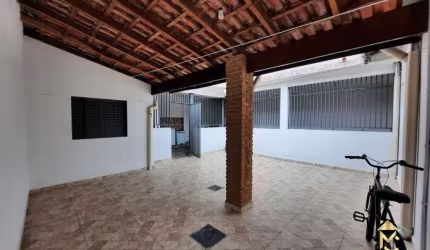 Casa à Venda em Vila Santa Fé, Taubaté - SP