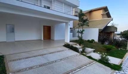 Casa em condomínio à Venda em Jardim Baronesa, Taubaté - SP