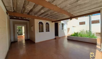 Casa à Venda em Vila São Geraldo, Taubaté - SP