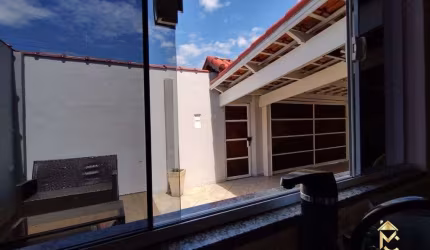 Casa à Venda em Jardim da Luz, Taubaté - SP