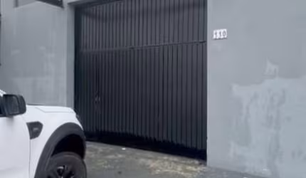 Galpão para alugar, 250 m² por R$ 4.180/mês - Vila São Geraldo - Taubaté/SP