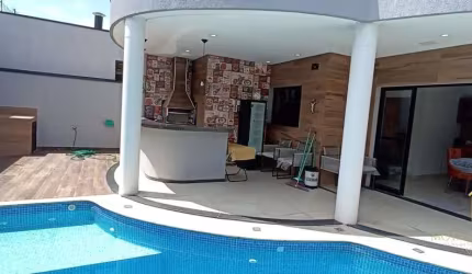 Sobrado em condomínio para Alugar em Taubaté - SP