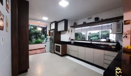 Casa em condomínio à Venda em Jardim Vila Nova, Tremembé - SP