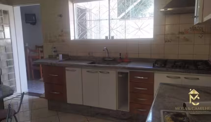 Casa em condomínio à Venda em Vila Jaboticabeira, Taubaté - SP