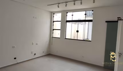 Sala para alugar, 33 m² por R$ 1.620/mês - Jardim Maria Augusta - Taubaté/SP