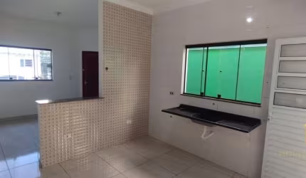 Casa à Venda em Loteamento Vila Olímpia, Taubaté - SP