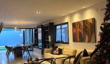 Casa em condomínio à Venda em Vila Costa, Taubaté - SP