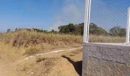 Terreno à venda, 2200 m² por R$ 140.000,00 - Pinheirinho - Taubaté/SP