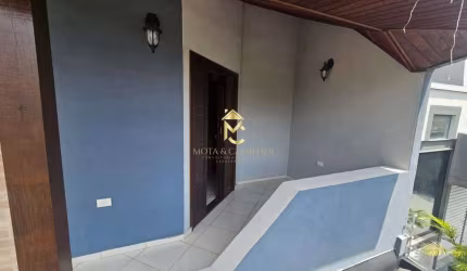 Sobrado a venda no bairro Portal da Mantiqueira com área gourmet.
